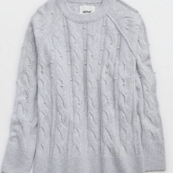 NWT! Aerie Unreal Cable Pearl Crewneck Sweater Size Small - Picture 2 of 6